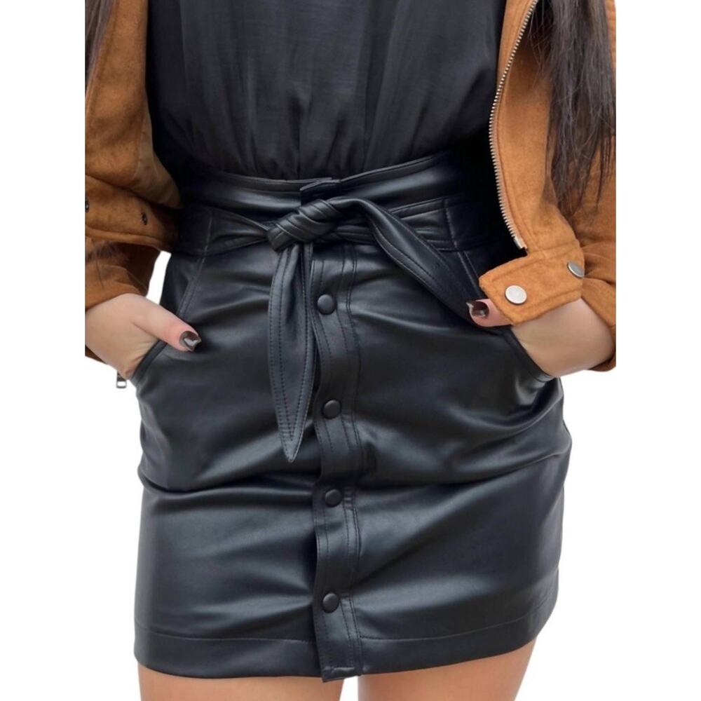 NWT Retails For $175. Vegan Leather Dolce Cabo Winnie Skirt Black Size XL